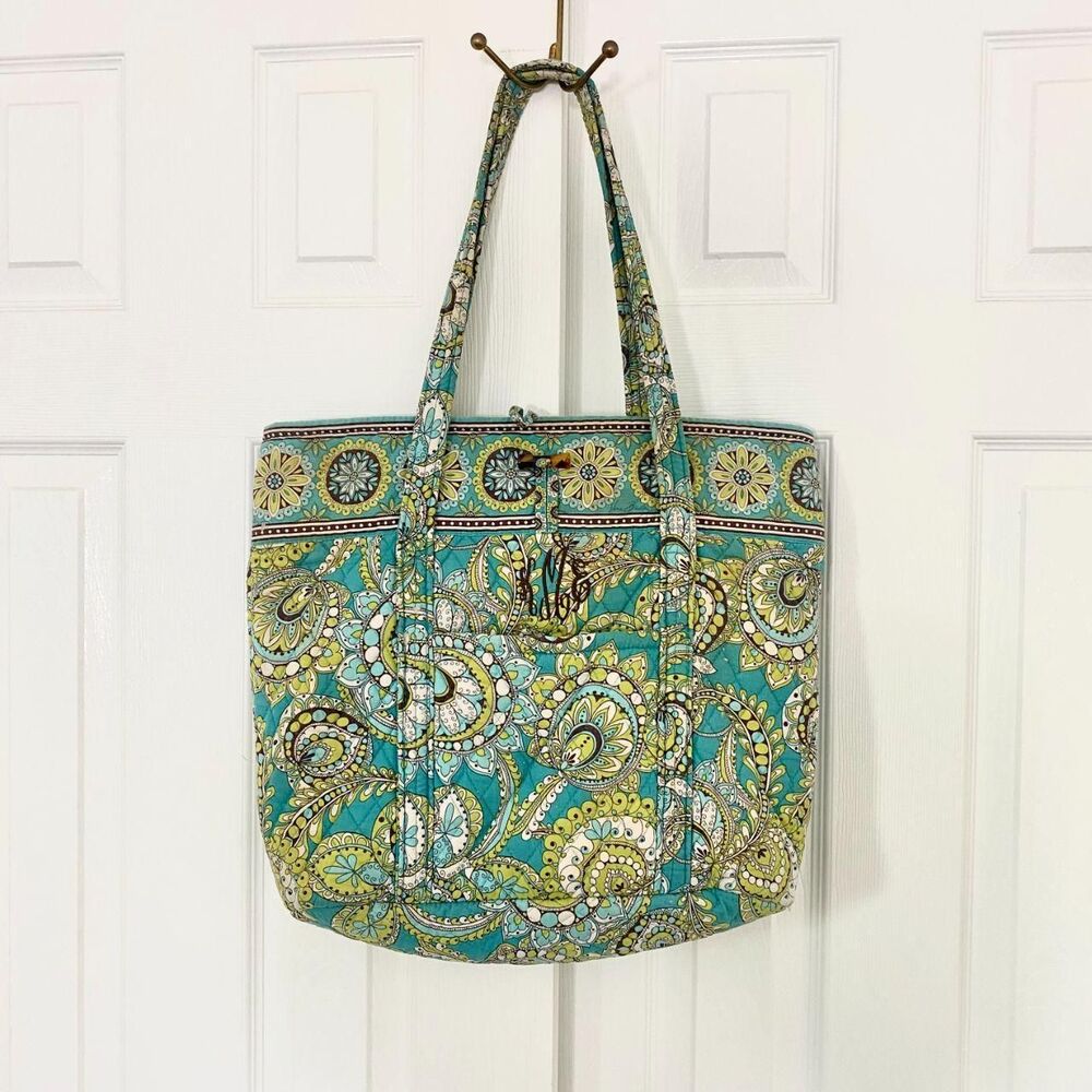 Vera Bradley retired pattern Peacock Villager tote bag Large